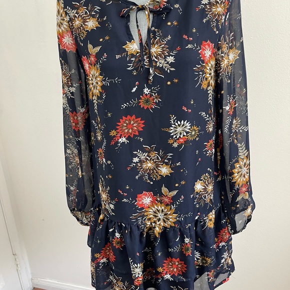 Very J Navy Blue Floral Dress . Size small - Picture 4 of 16
